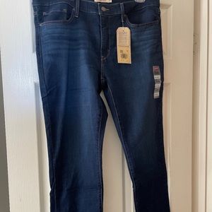 LEVI’S 314 shaping jeans 34x30